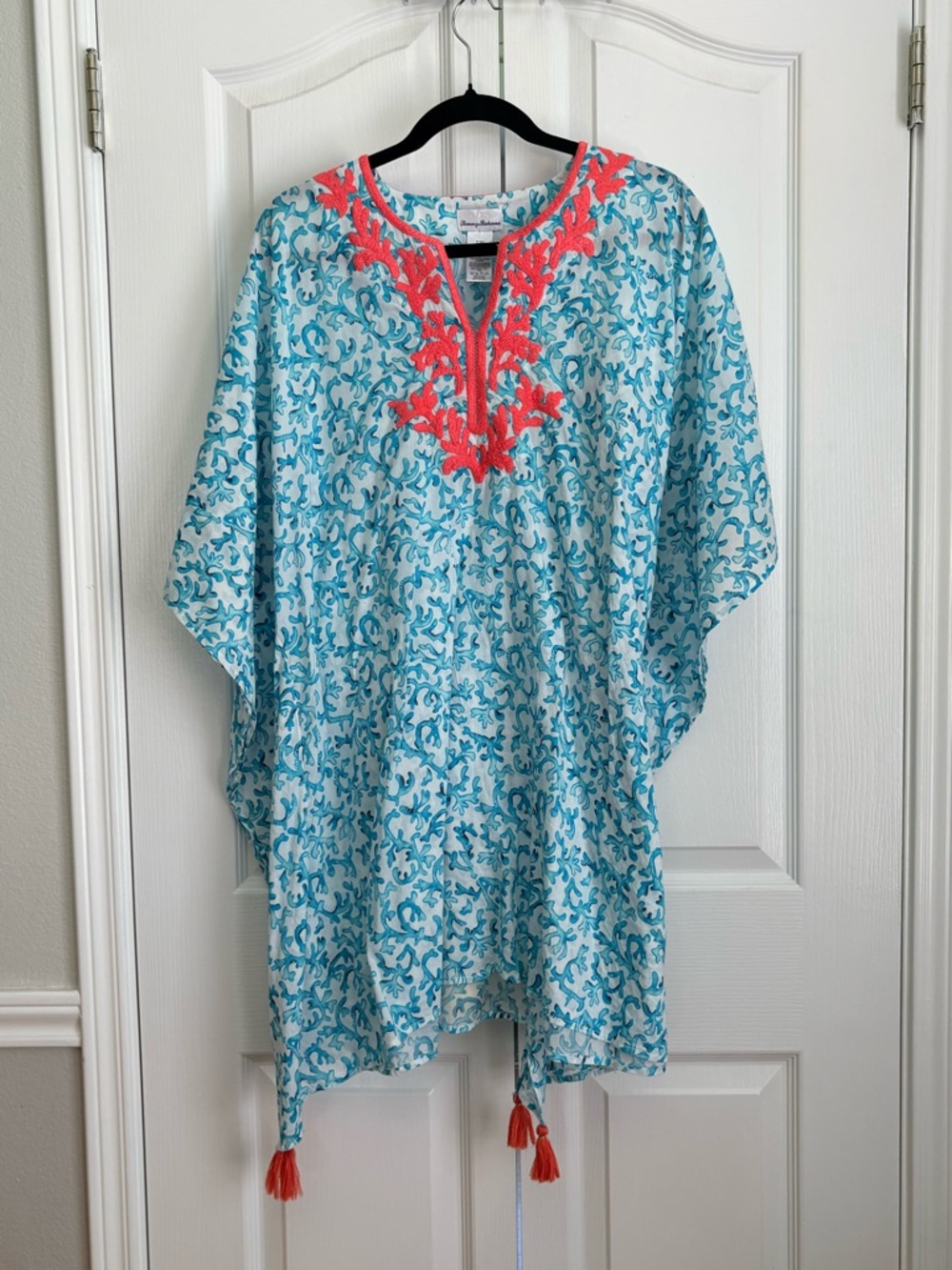 Tommy Bahama Women’s Coverup, Turquoise Coral, size S/M